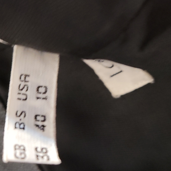 Lowell & Whitney Genuine Leather Skirt Size 10 Black Made in Italy Belt Lined - Picture 11 of 12